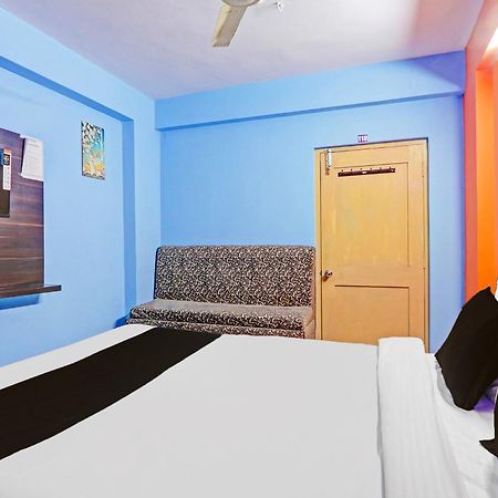 Super Hotel O Karimnagar Exterior foto